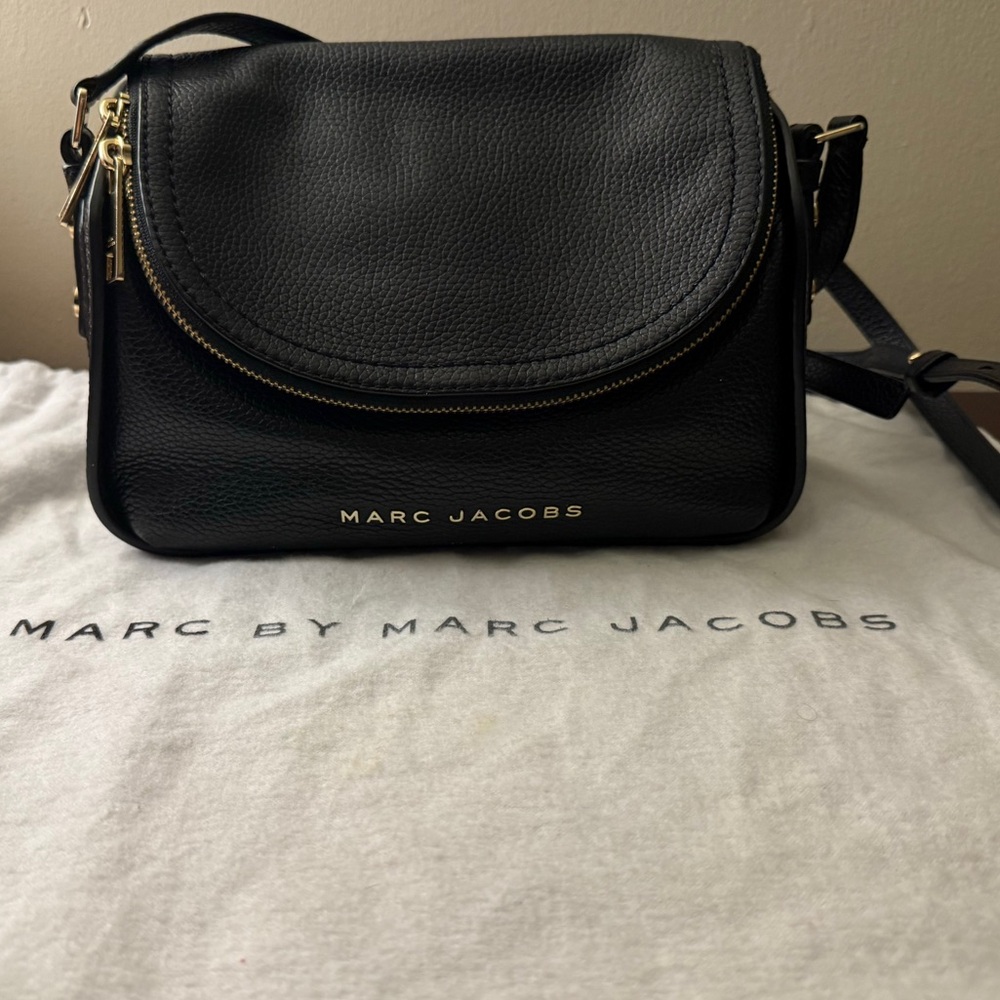 Marc Jacobs The Groove Crossbody Bag